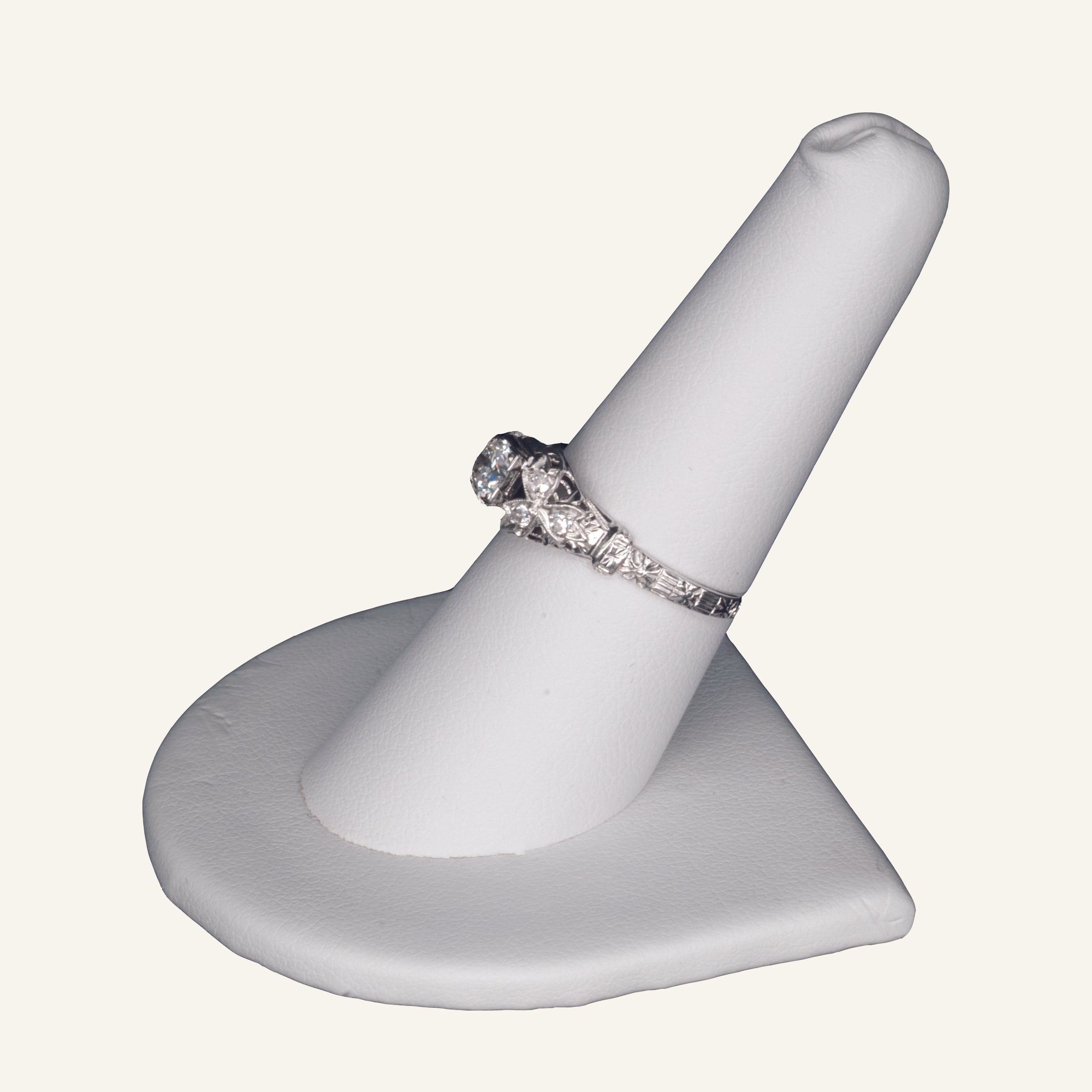 18k White Gold Art Nouveau Diamond Filigree