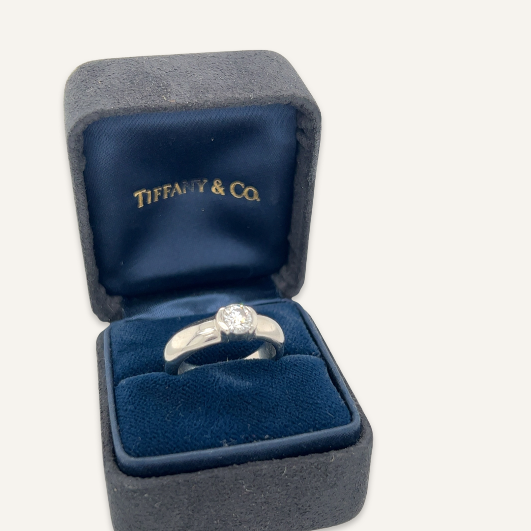 Tiffany & Co. Platinum Etole ring